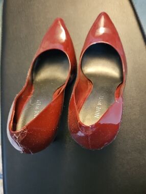 Nine West Maroon Patent Pointed Toe Flats